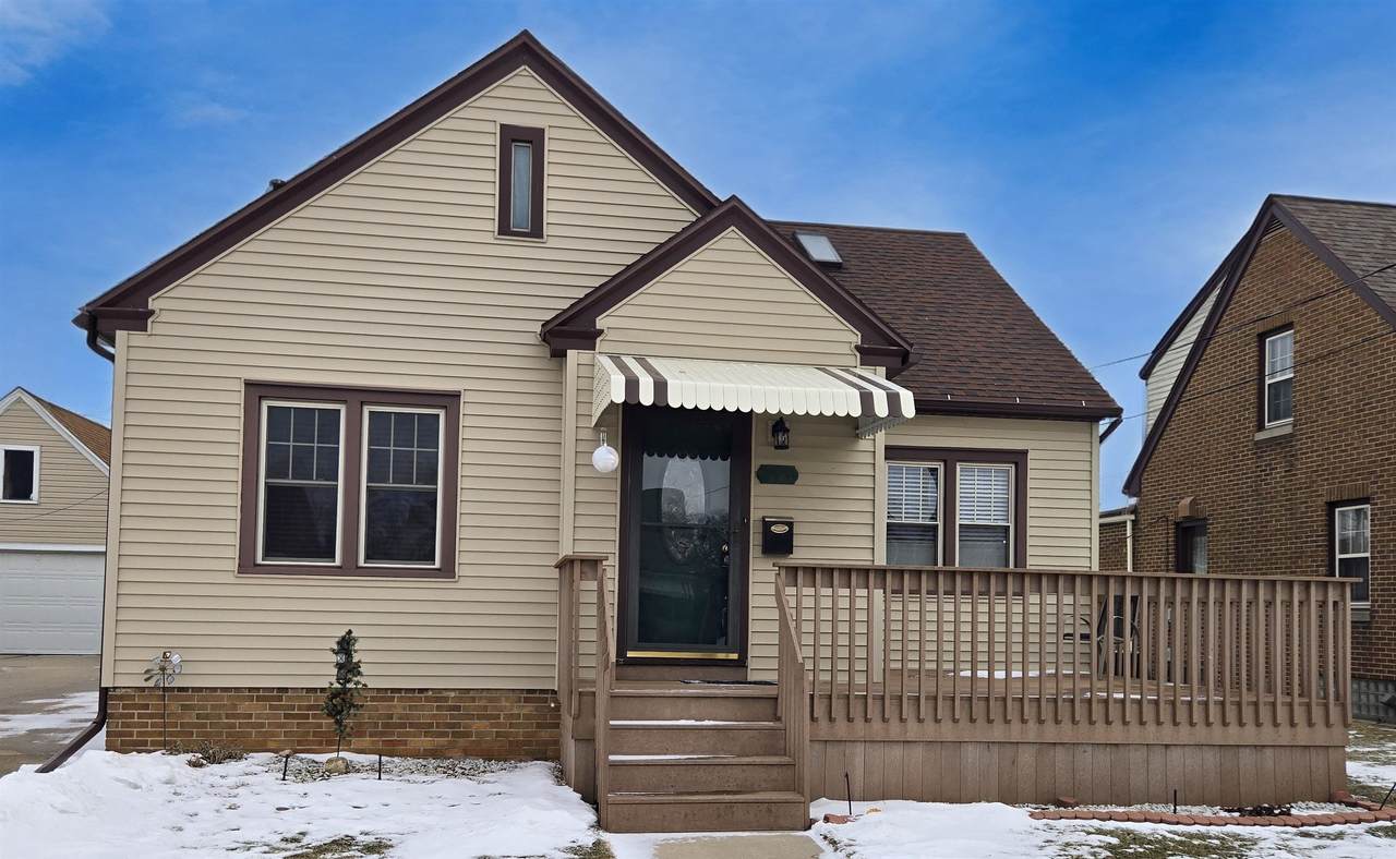 1421 21ST Street - Photo 1