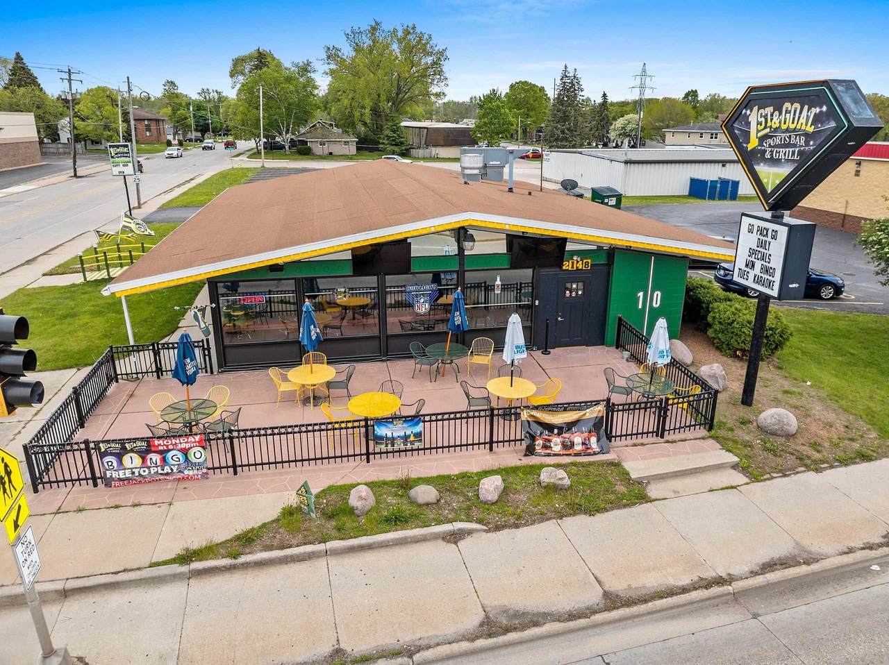 2148 University Avenue - Photo 1