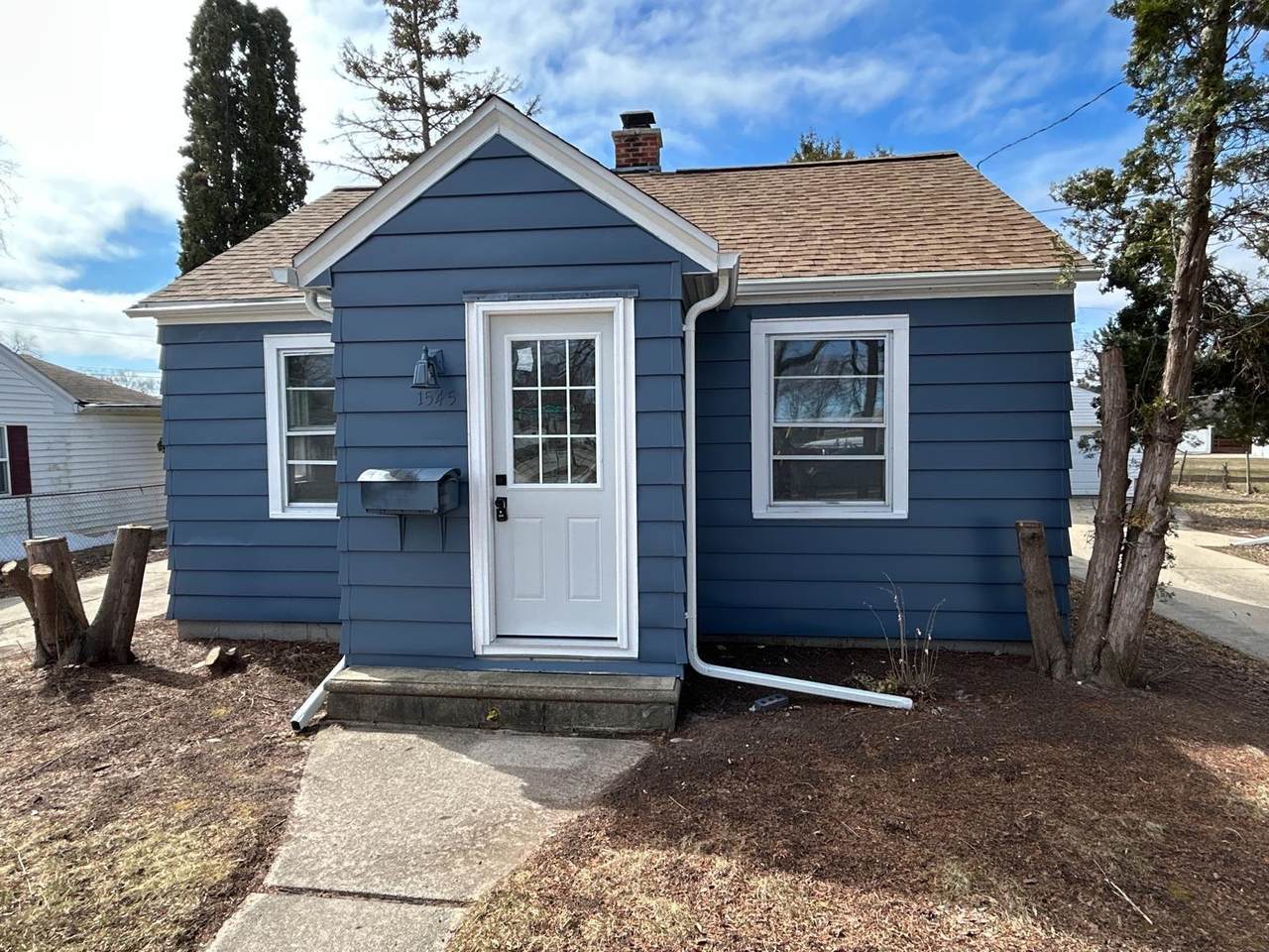 1545 7TH Street - Photo 1