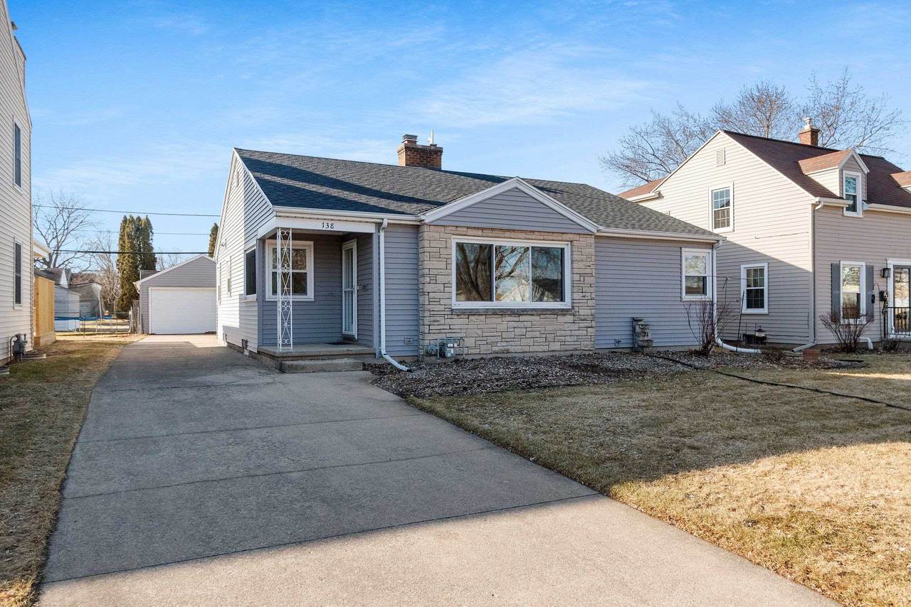 138 Hazel Street - Photo 1