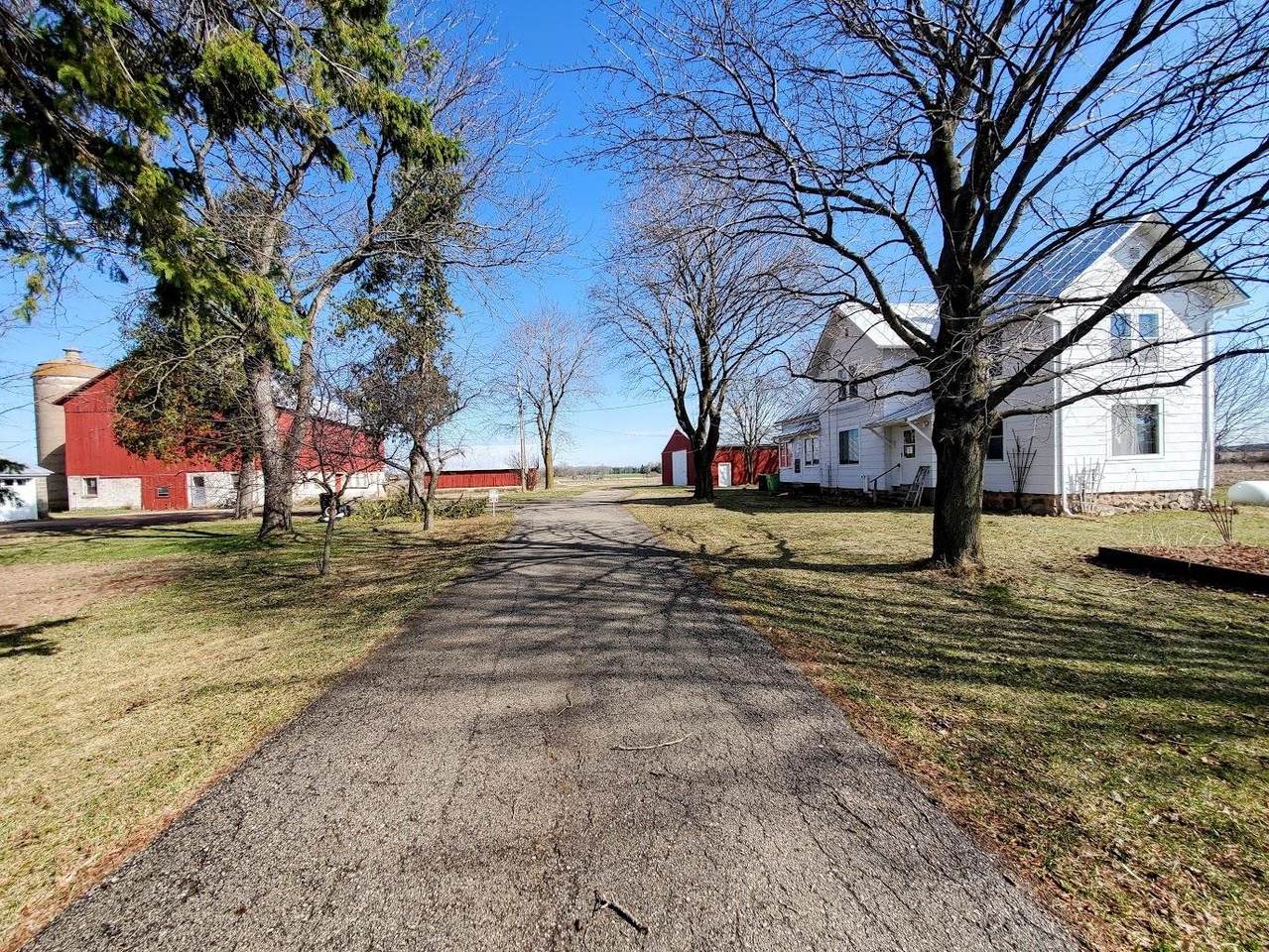 E9542 County Road I - Photo 1