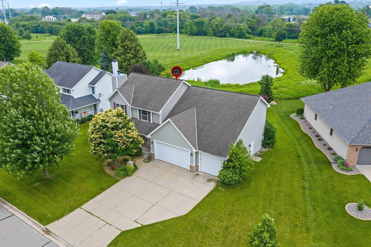 515 Winding Waters Way - Photo 1