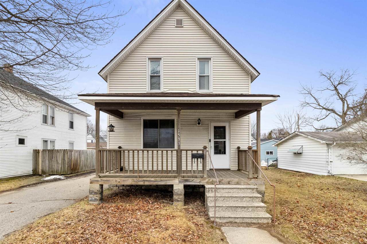 1533 Pierce Avenue - Photo 1