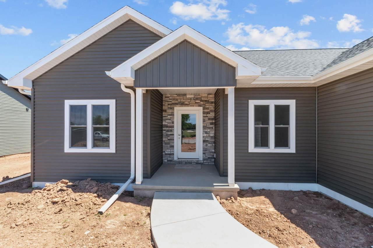 N9266 Homestead Lane - Photo 1