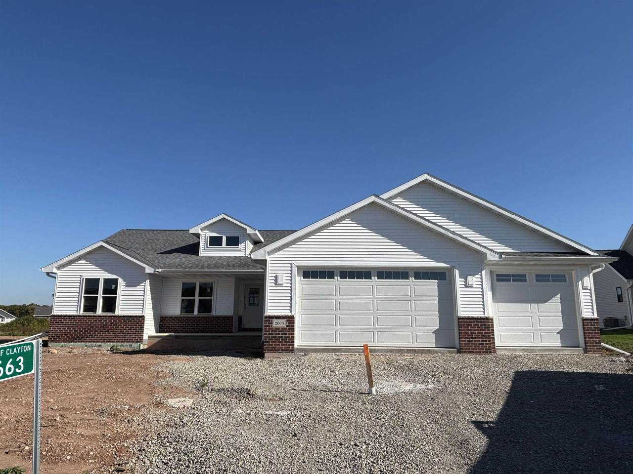 2663 Lawrence Lane - Photo 1