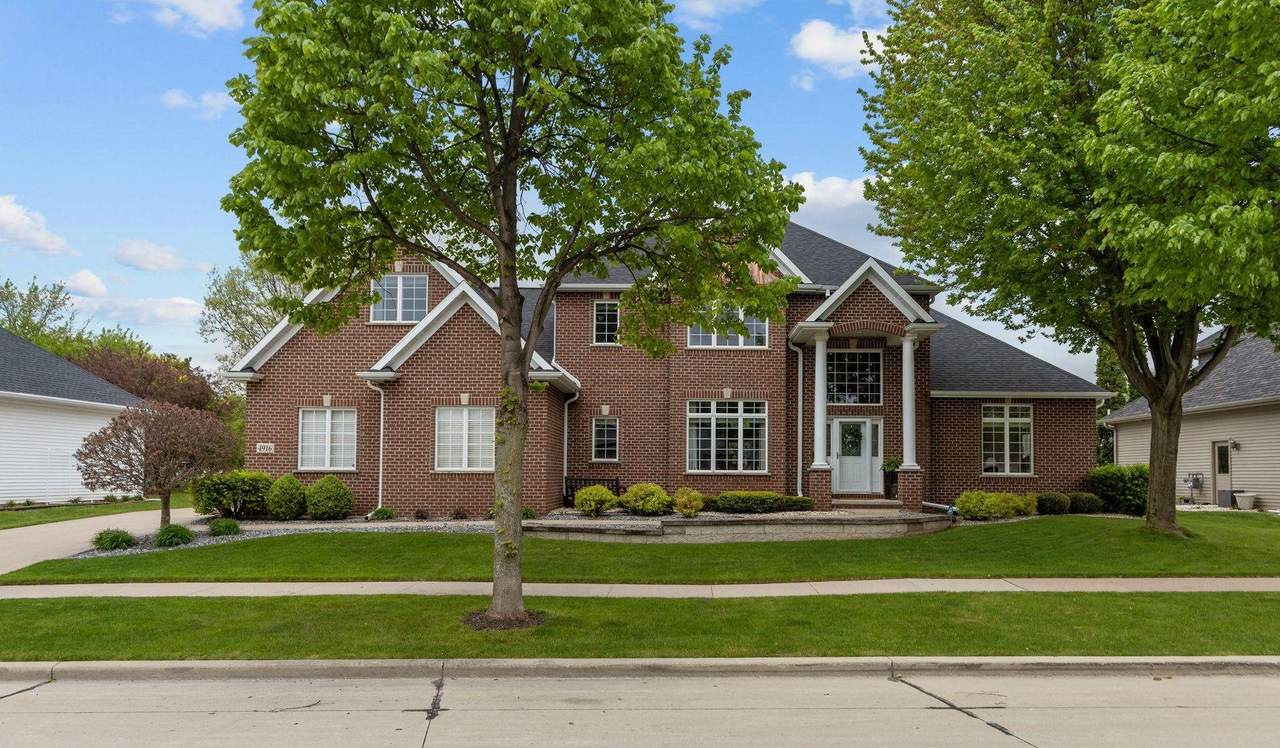 4916 Silentwind Way - Photo 1