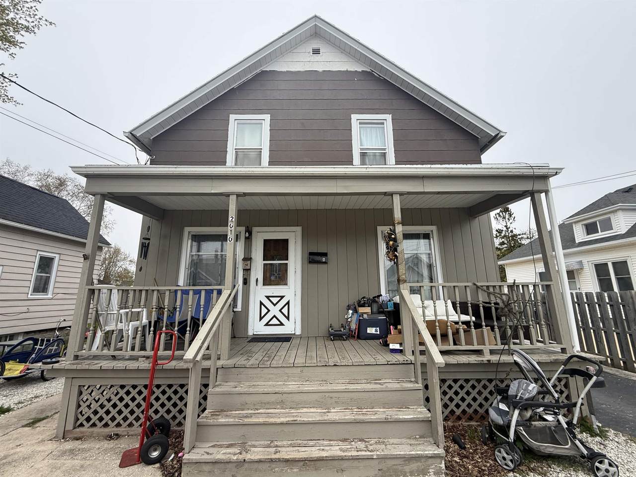 2010 Lincoln Street - Photo 1