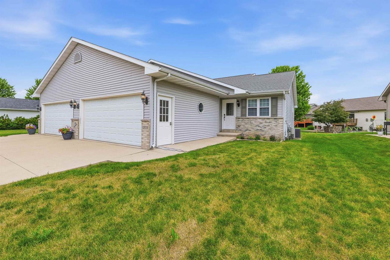 1333 Park Avenue - Photo 1