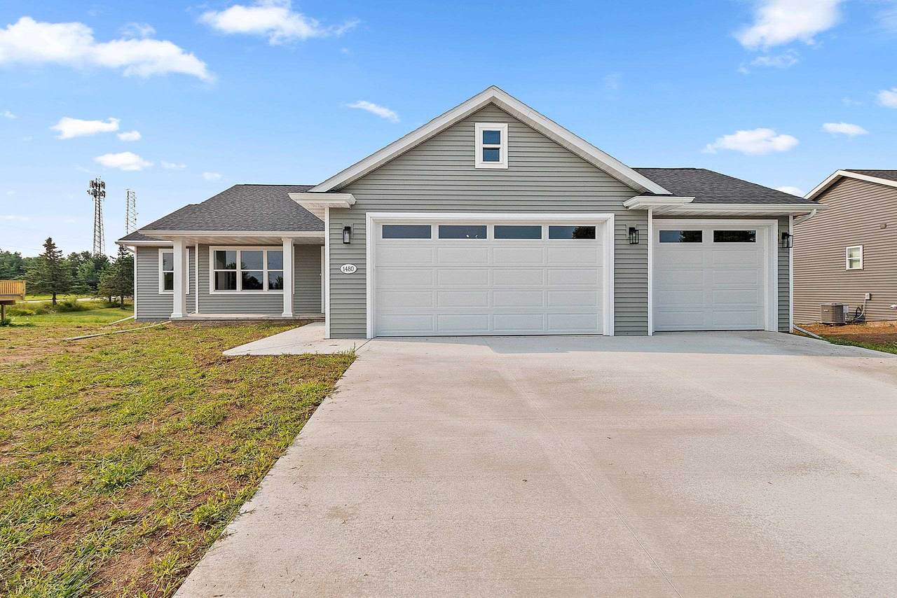 1480 Birch Hill Lane - Photo 1