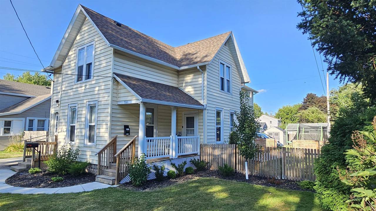714 Durkee Street - Photo 1