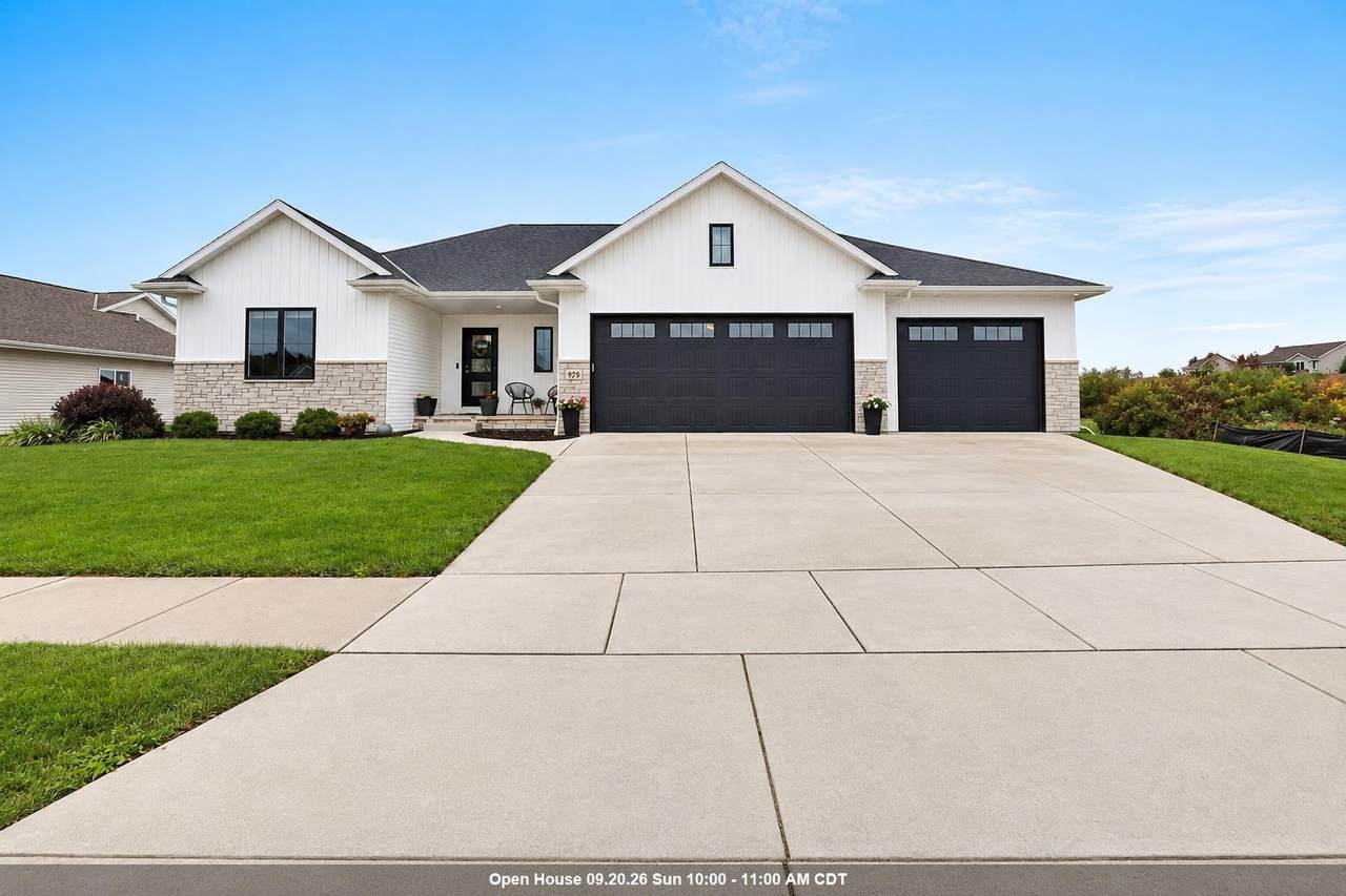 928 Mendota Drive - Photo 1