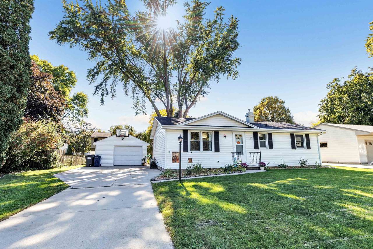 650 Memory Avenue - Photo 1