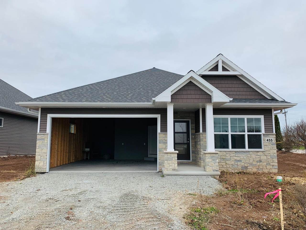 455 Papermill Circle - Photo 1