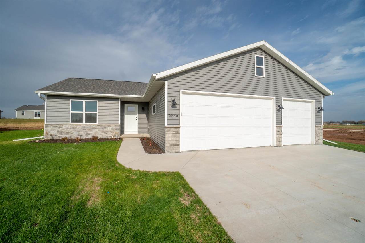 2230 Antelope Trail - Photo 1