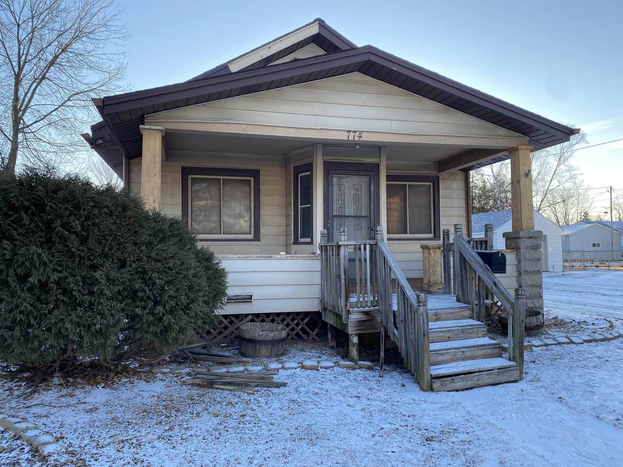 774 Commercial Street - Photo 1
