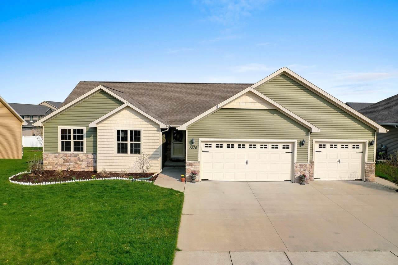 1378 Navigator Way - Photo 1
