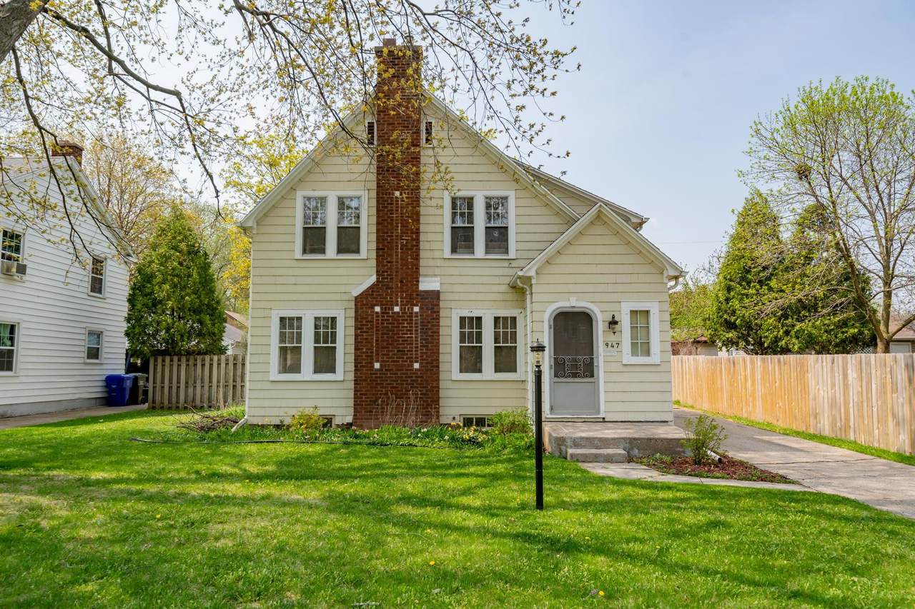 947 Wilson Street - Photo 1