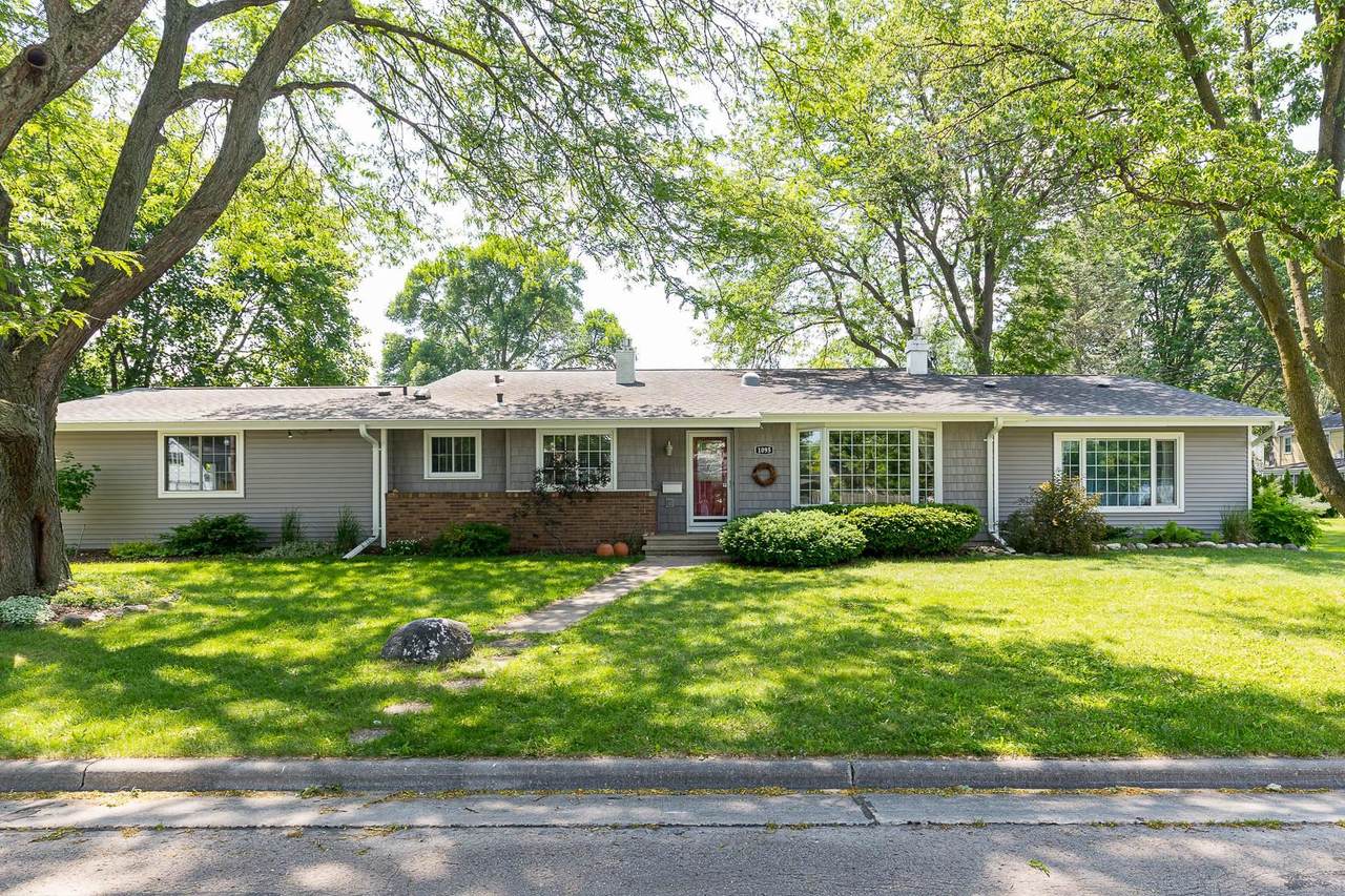 1095 Eden Drive - Photo 1