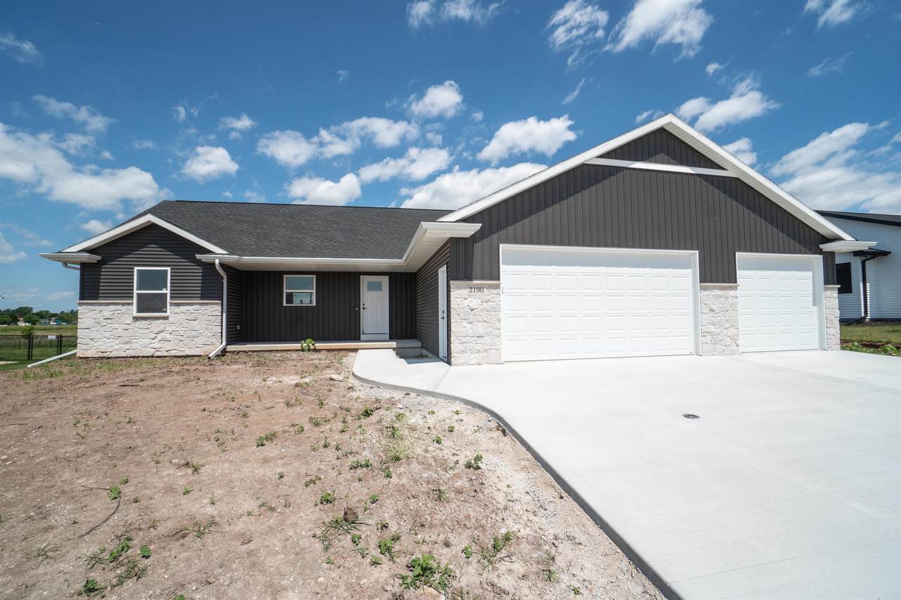 2190 White Wolf Lane - Photo 1