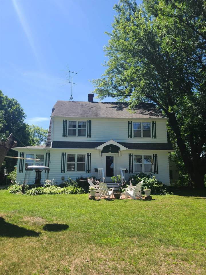 3207 Winnegamie Drive - Photo 1