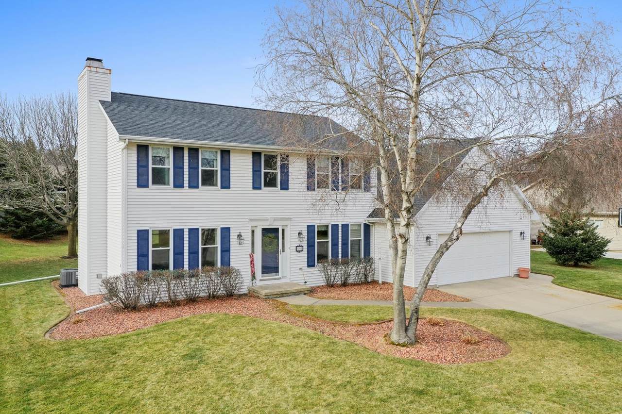 1061 Pawn Drive - Photo 1