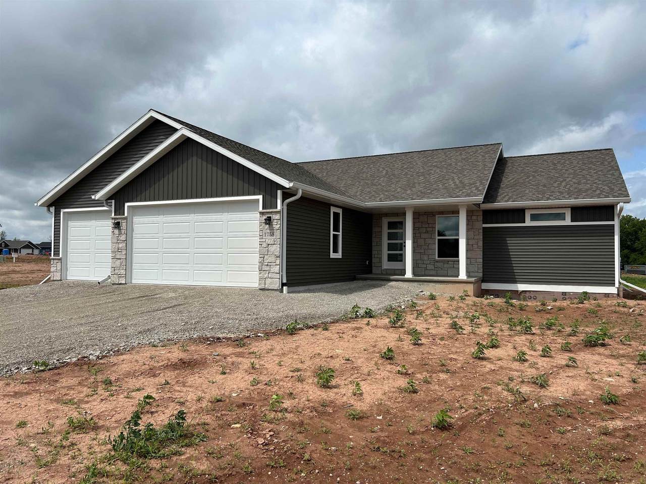 1758 Loyal Drive - Photo 1