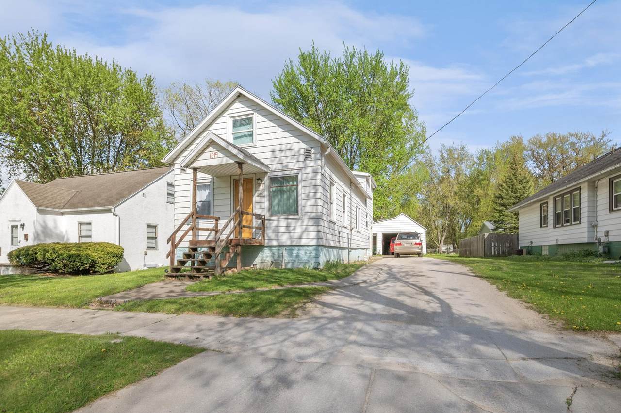 1019 Goodell Street - Photo 1