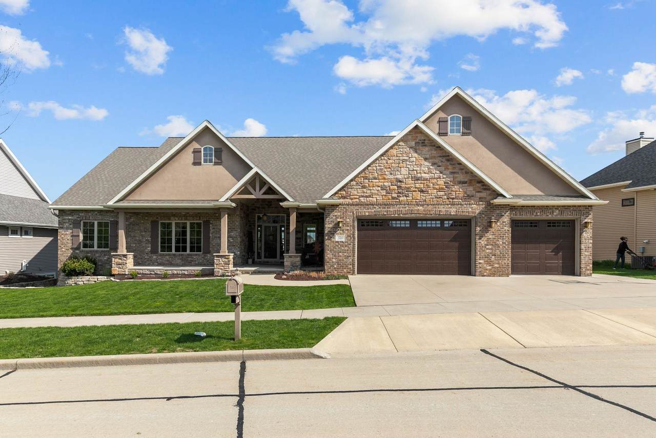 310 Bluewater Way - Photo 1