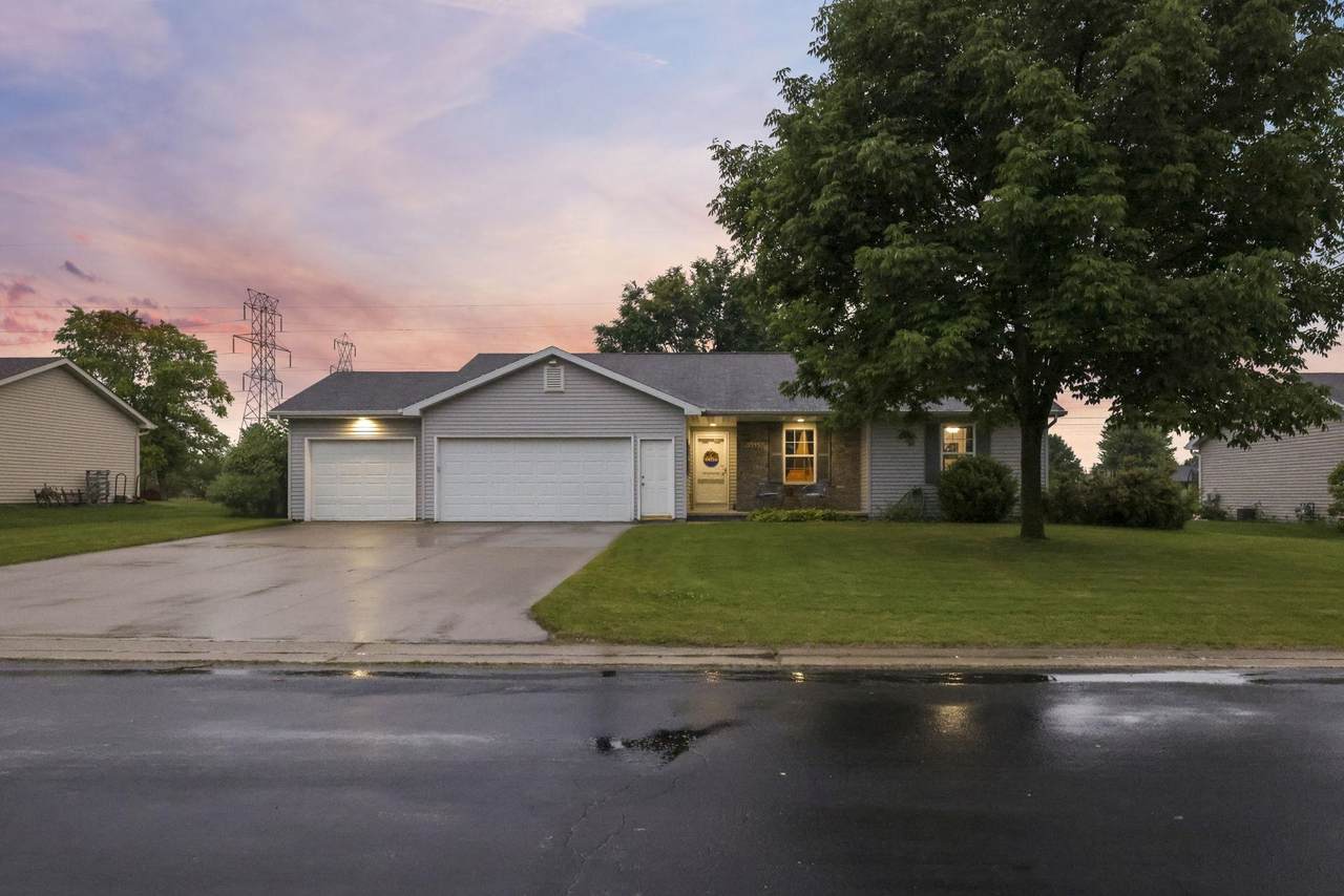 W5355 Linden Hill Drive - Photo 1