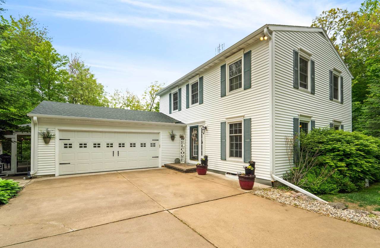E2538 Nelson Road - Photo 1