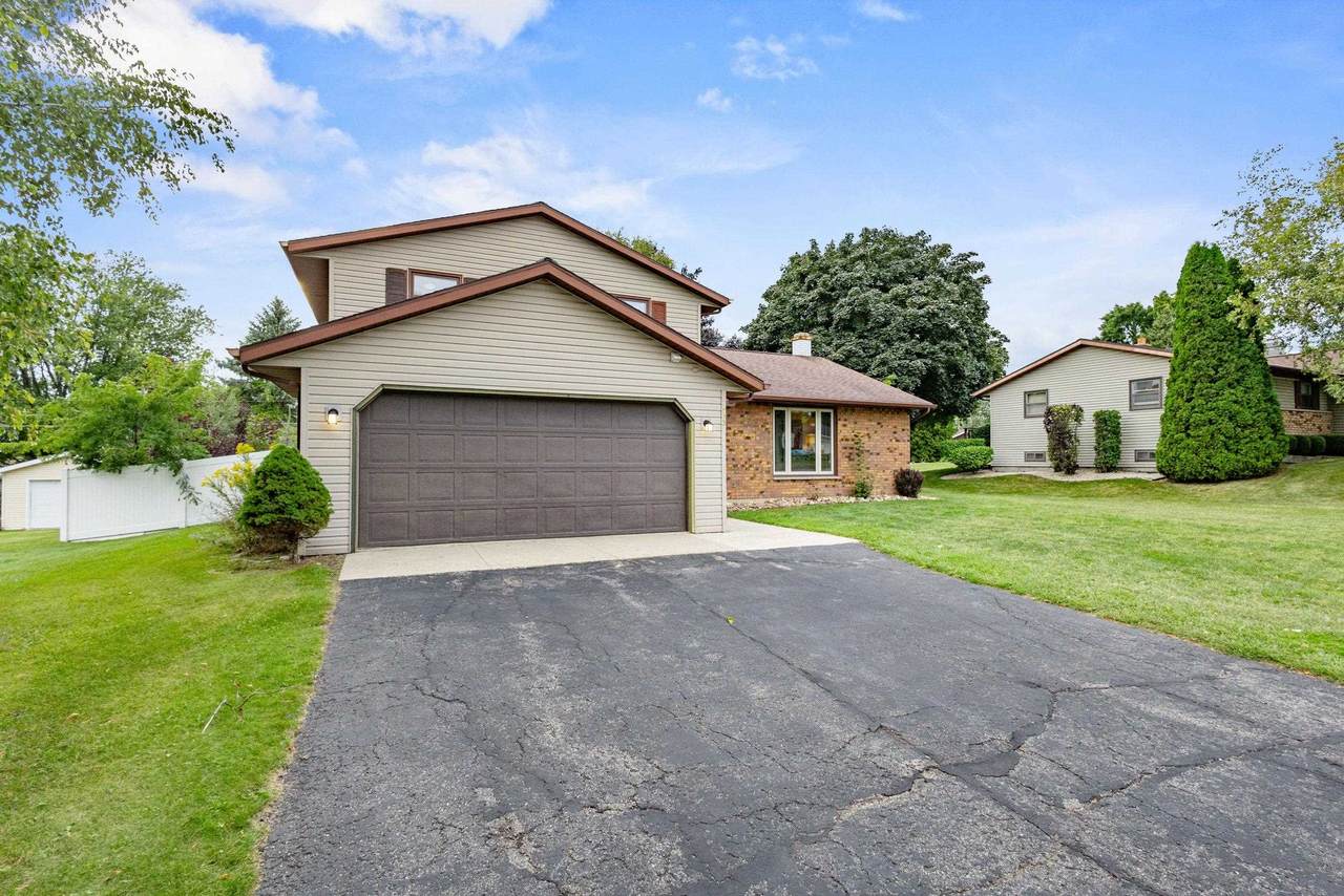 235 18TH Avenue - Photo 1