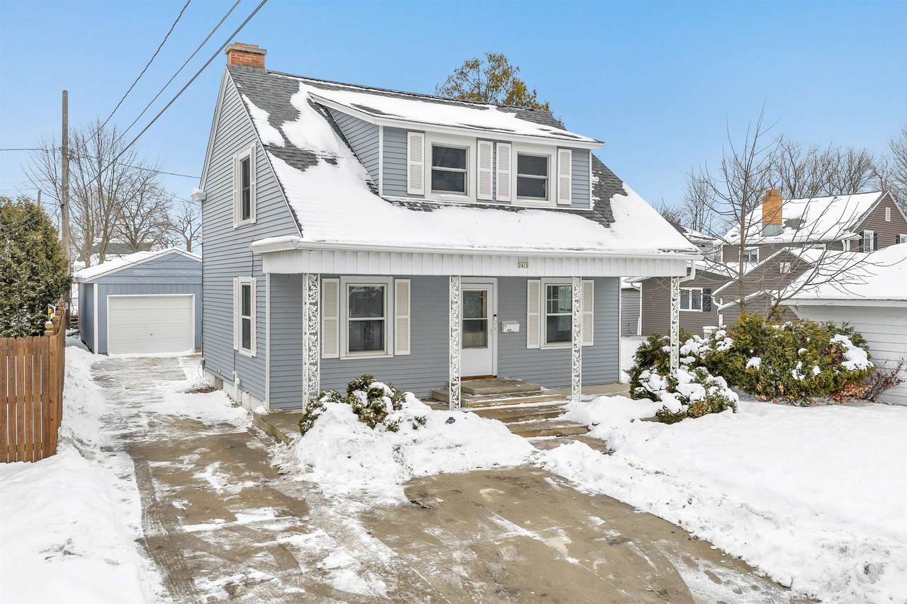 2410 Liberty Place - Photo 1