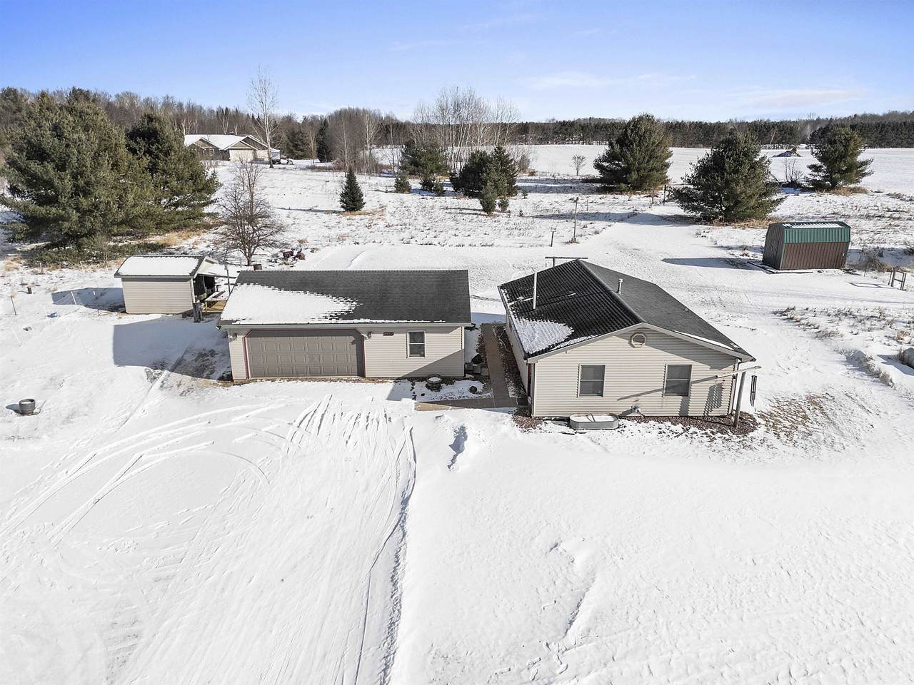 11690 State Hwy 32 - Photo 1