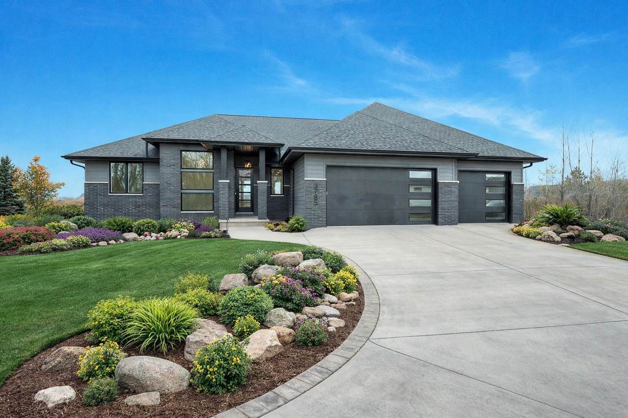 3785 Beachmont Road - Photo 1