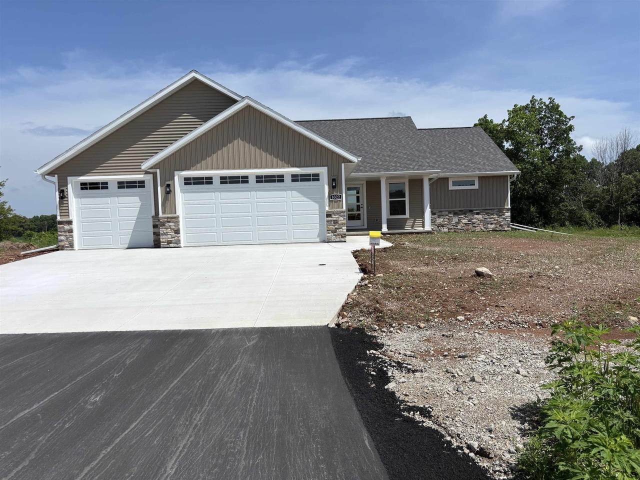 8322 Marlo Avenue - Photo 1