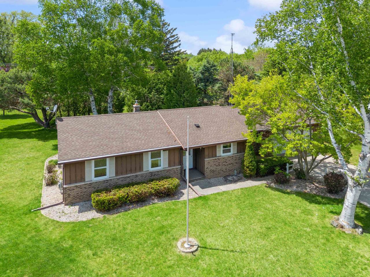 4250 Rock Court - Photo 1