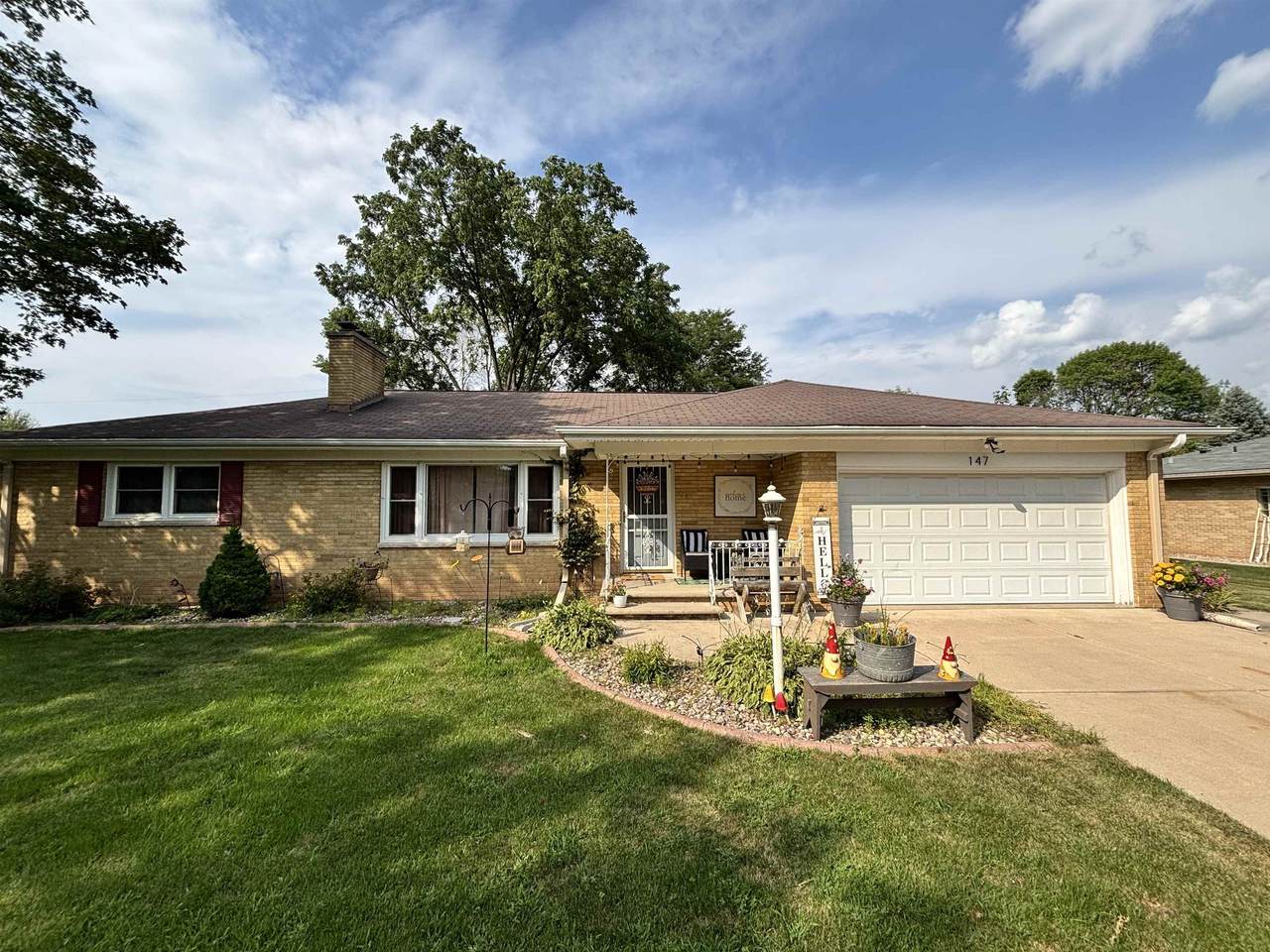 147 Hilltop Drive - Photo 1