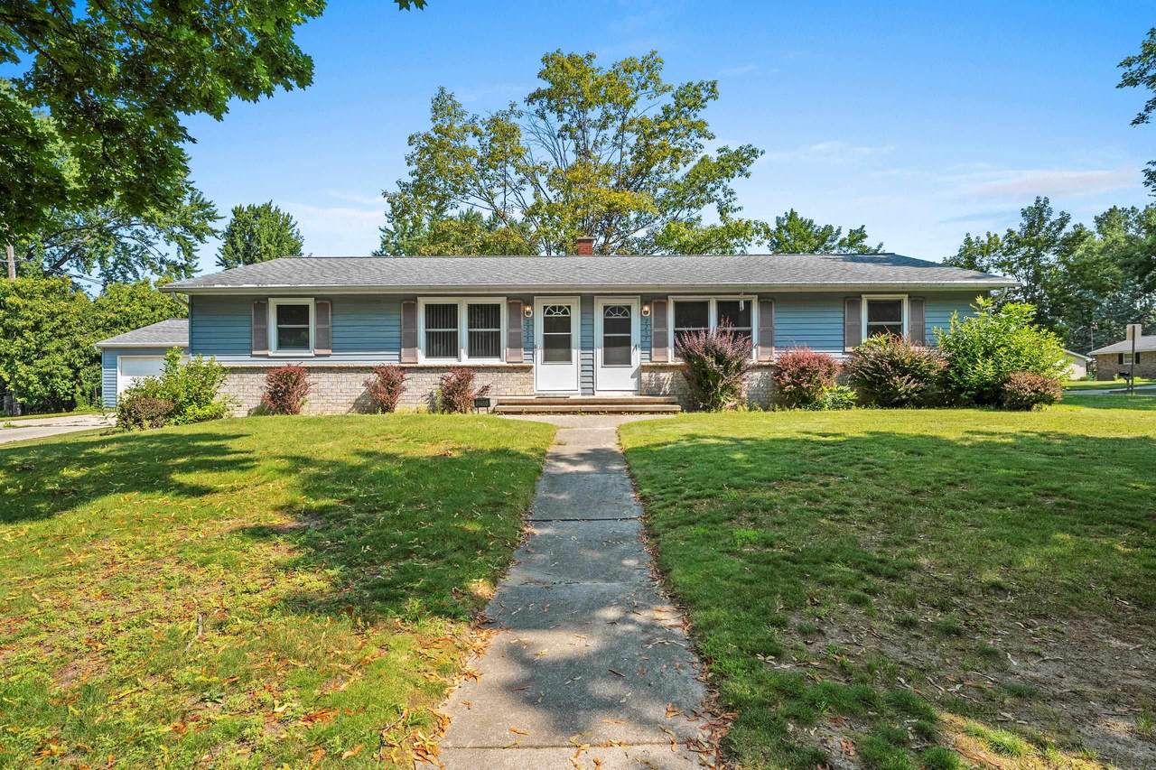2255 Deer Trail - Photo 1