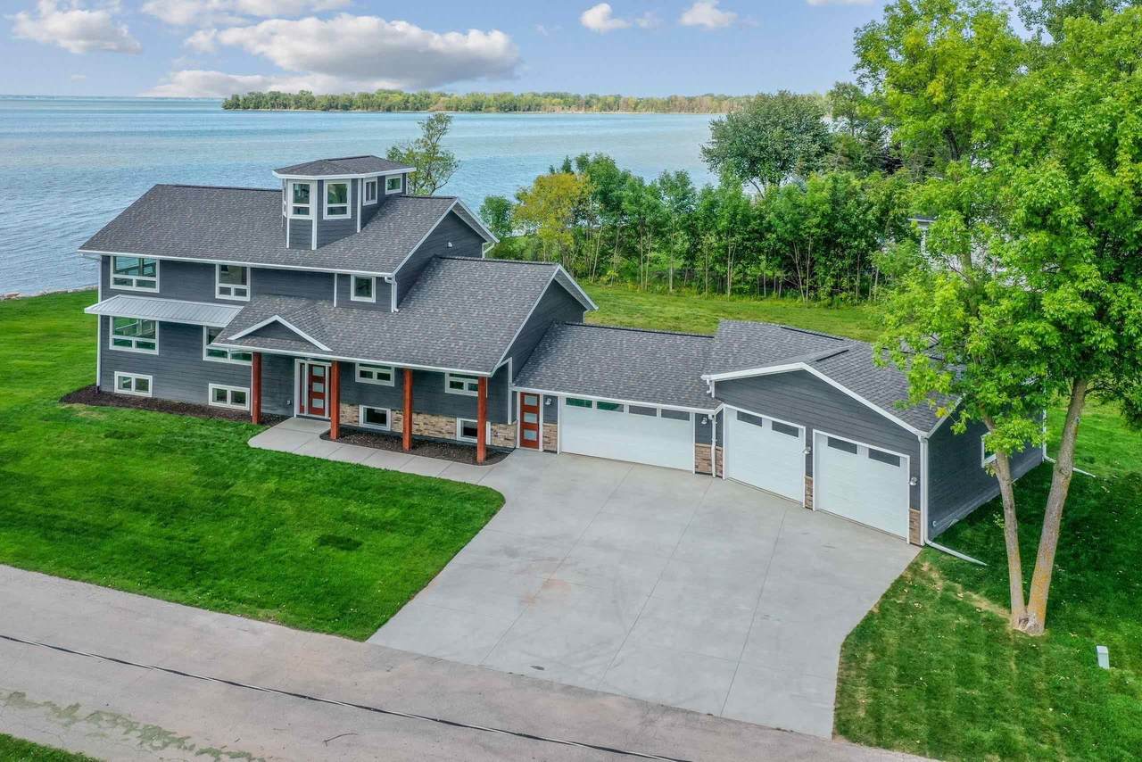 3579 Van Laanen Road - Photo 1