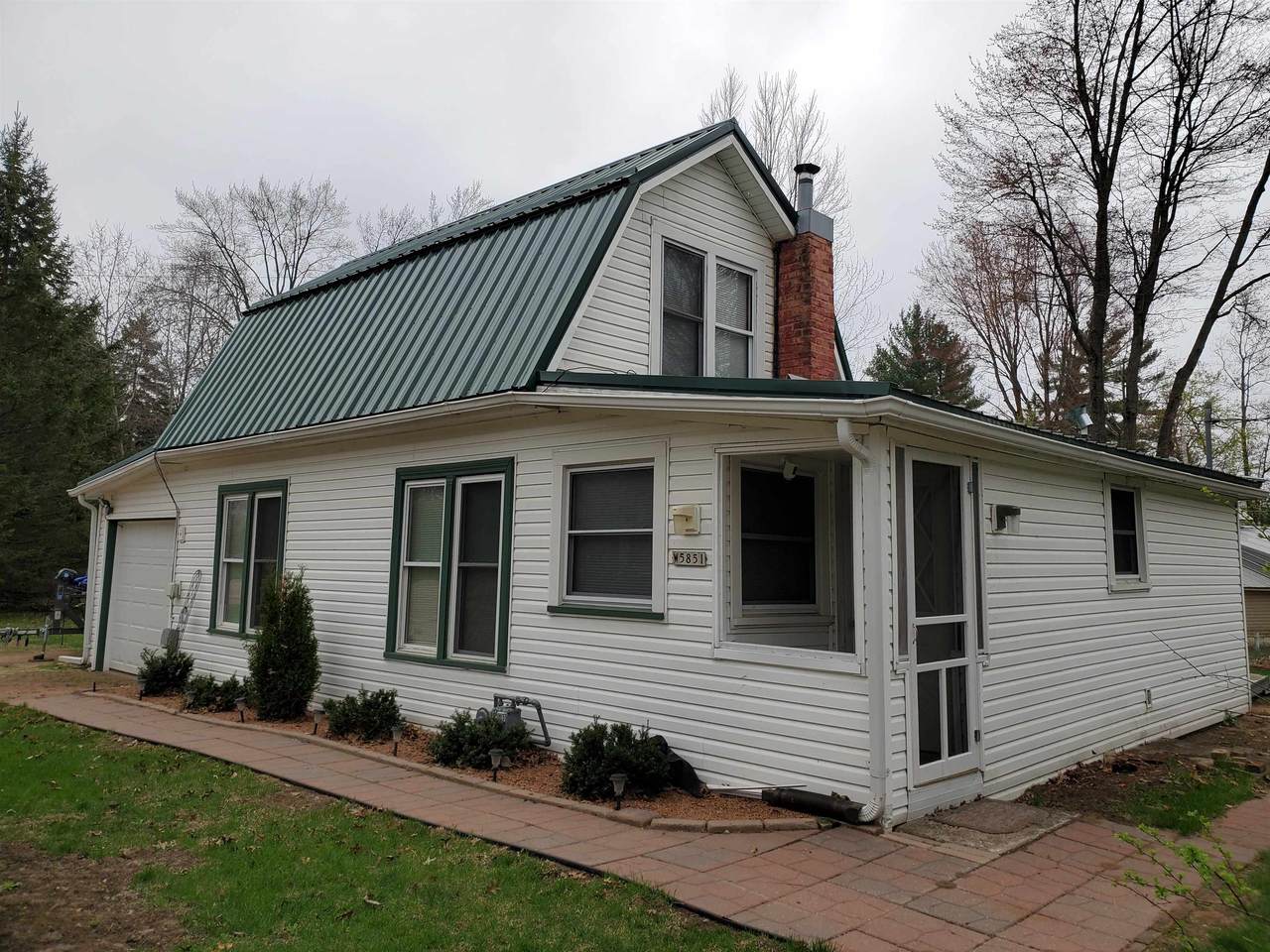 W5851 Lake Drive - Photo 1