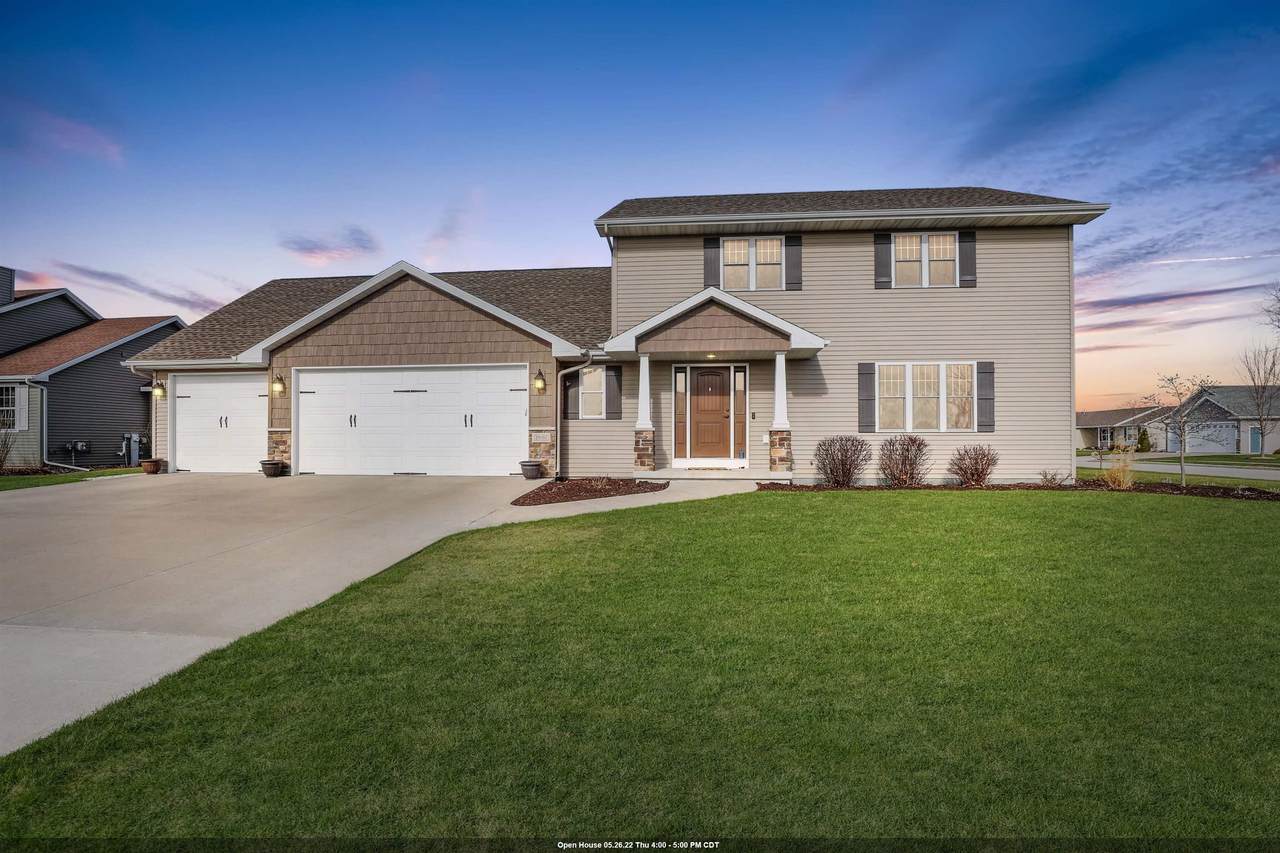 1601 Pond View Court - Photo 1