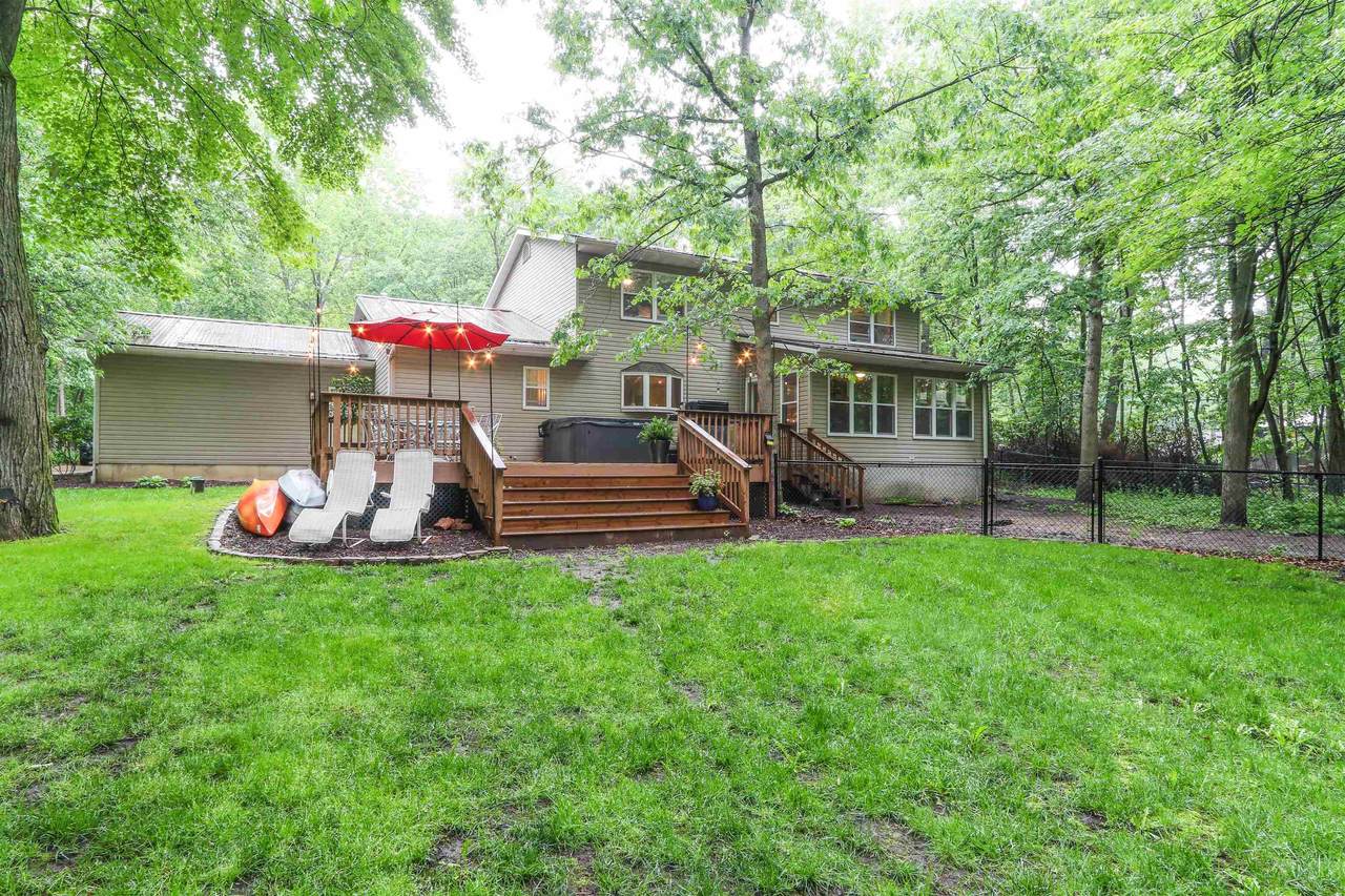 E2400 Lamplighter Lane - Photo 1