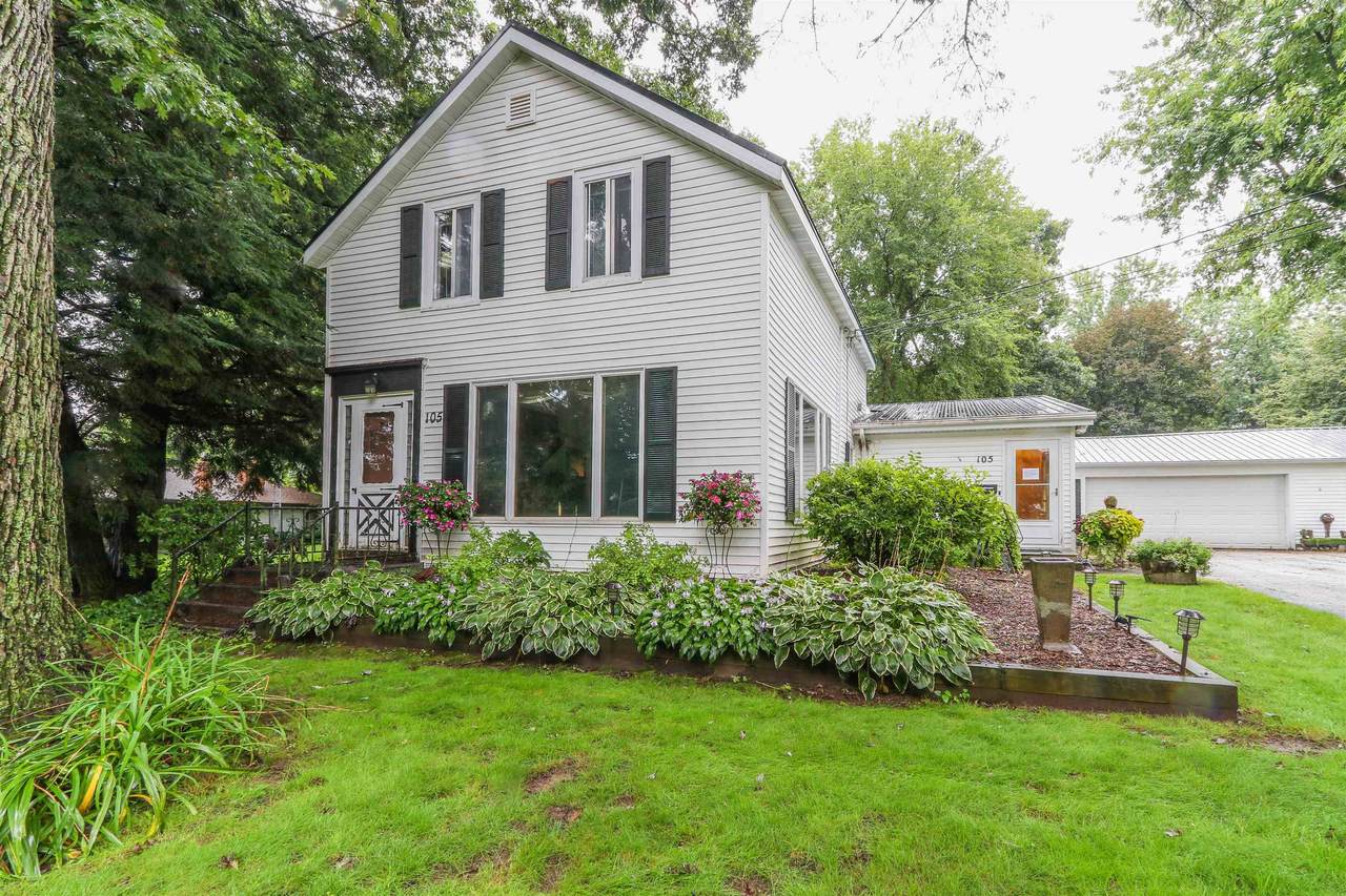 105 Clark Street - Photo 1