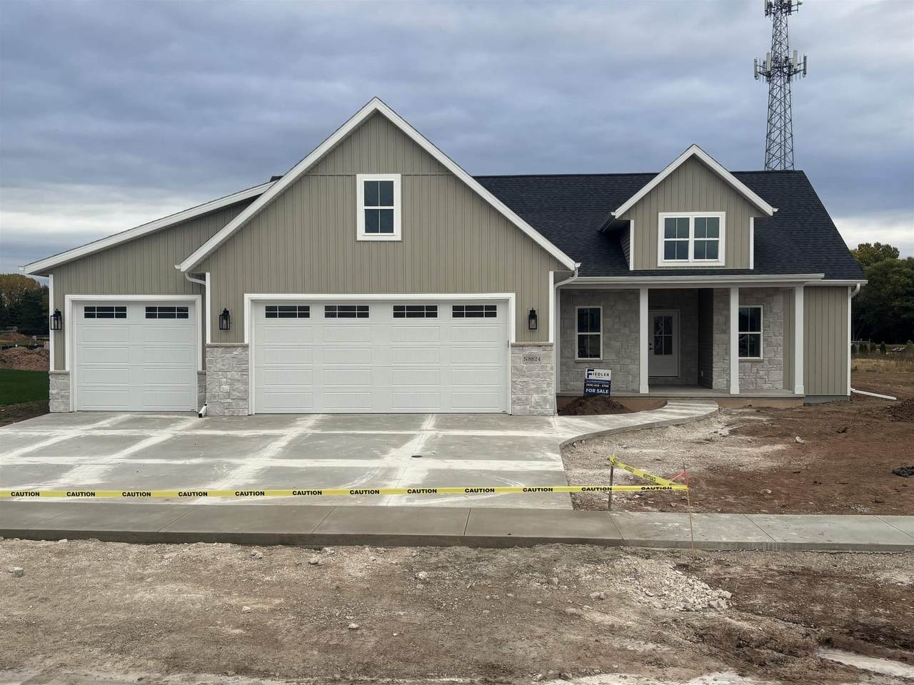 N8824 Dublin Pass - Photo 1