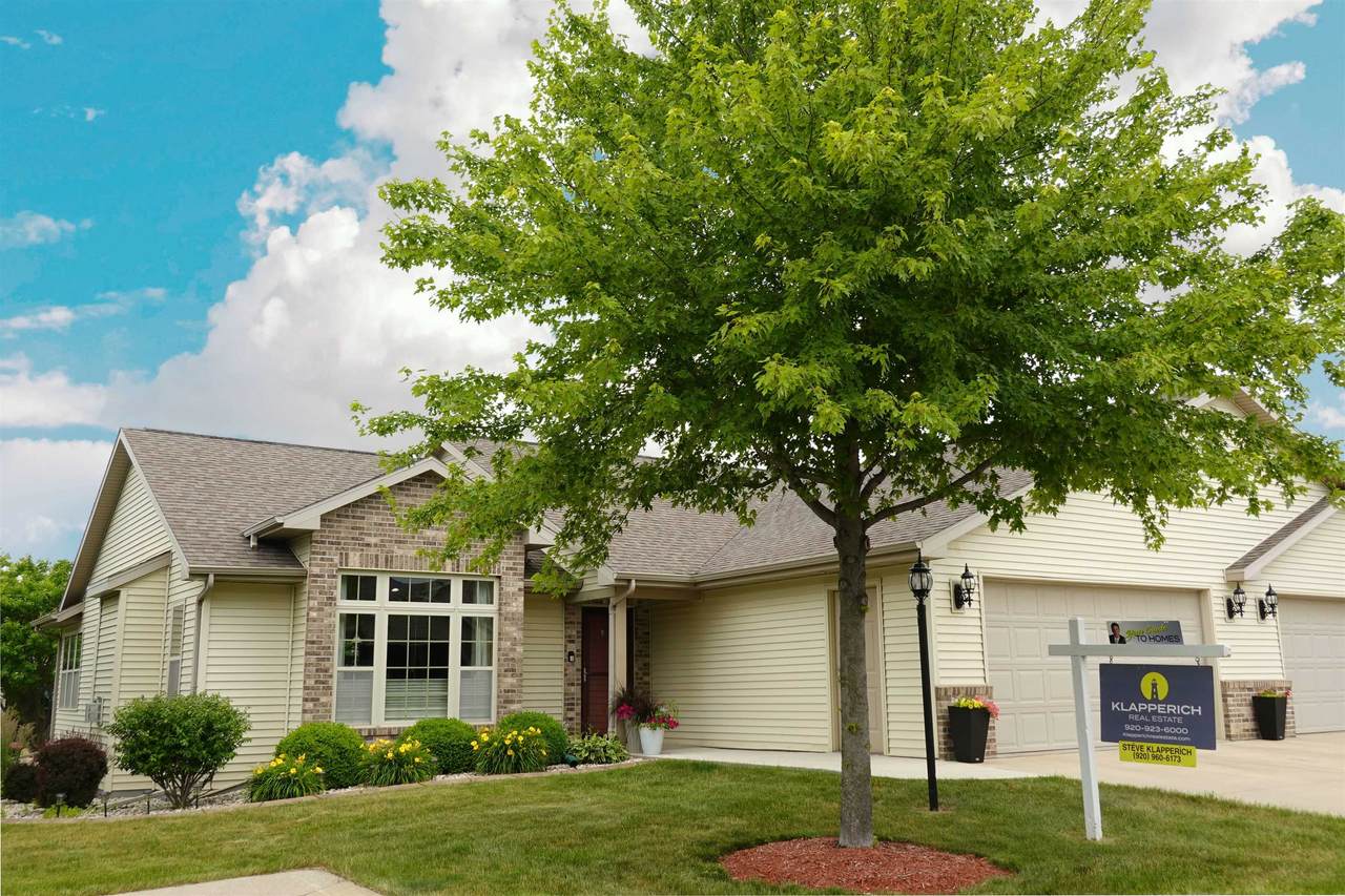 1383 Moonlight Lane - Photo 1