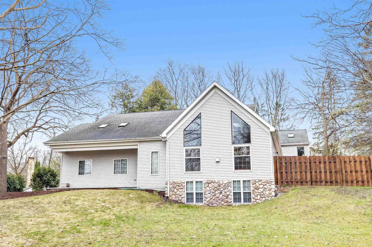 1920 Apple Creek Road - Photo 1
