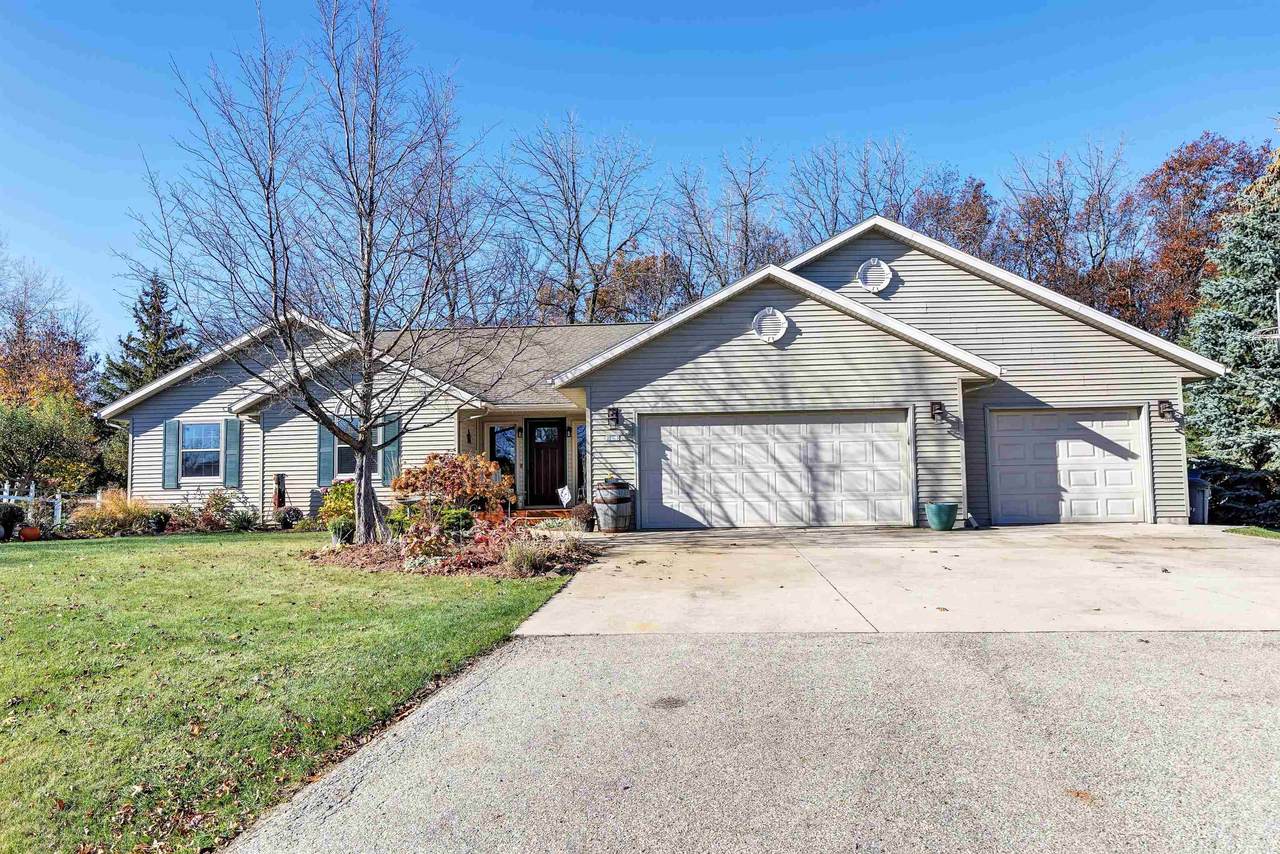 1823 Sunkist Road - Photo 1