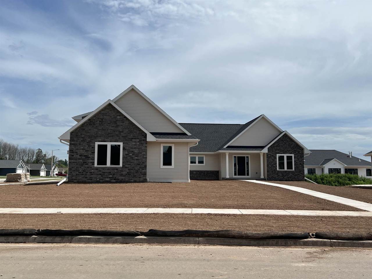 2421 Creeksedge Way - Photo 1