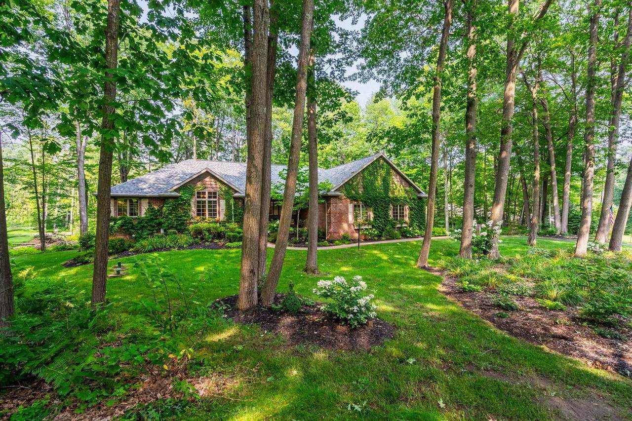 7068 Lone Oak Lane - Photo 1