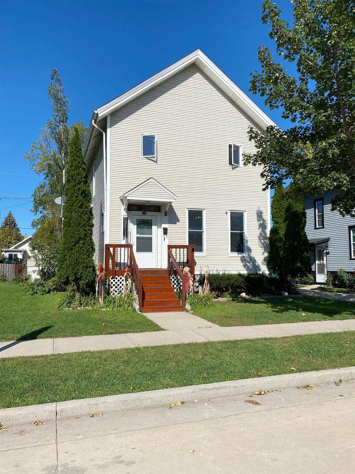 263 6TH Street - Photo 1